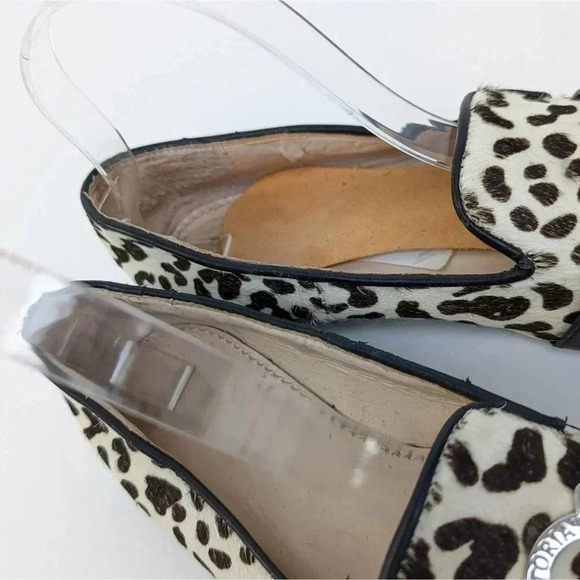 Victoria's Secret Cow Print Ballet Flats - 7 - Picture 10 of 13